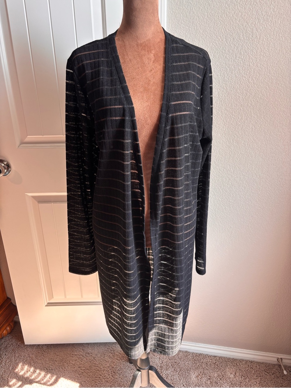 Ellen Tracy Black Long Open-Front Lightweight Cardigan size L